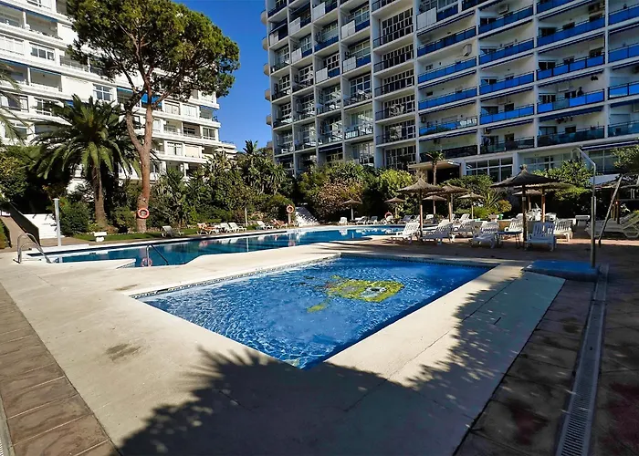 Apartment Skol 129 - Bright Renovated Beachfront *