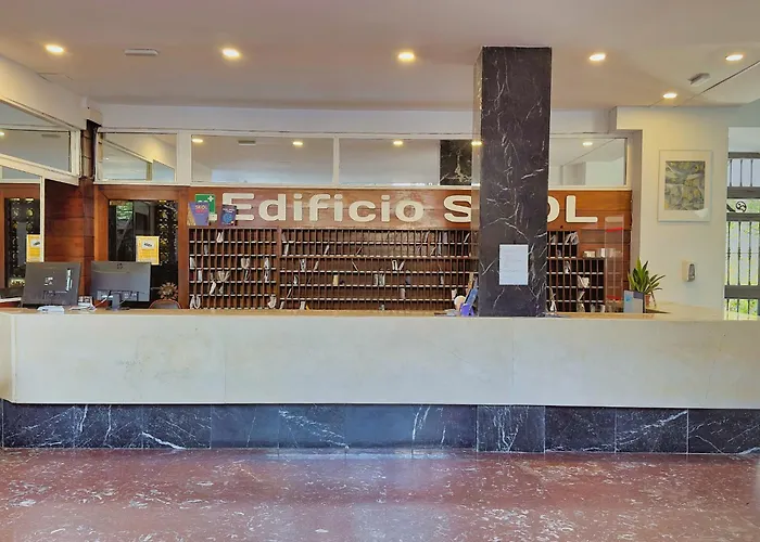 Skol 129 - Bright Renovated Beachfront